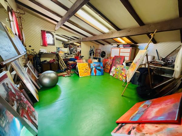 MAISON T7 AVEC PISCINE ET GARAGE