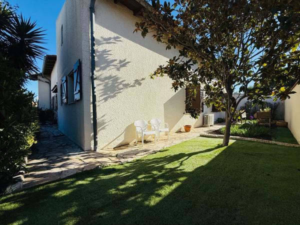 MAISON T7 AVEC PISCINE ET GARAGE