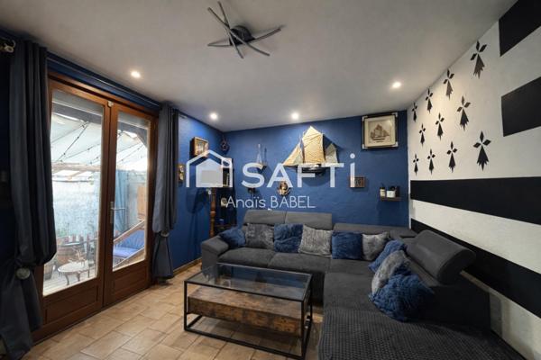 Confort, cour et garages : maison à ne pas manquer