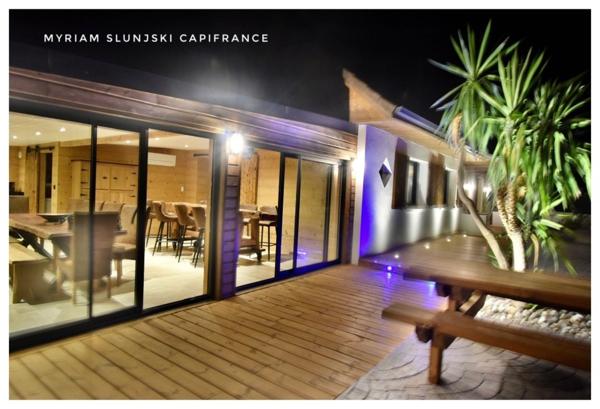 Dpt Landes (40), à vendre SOORTS-HOSSEGOR villa de charme rénovée de 210 m² environ au calme.