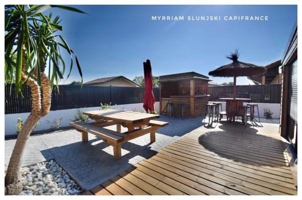 Dpt Landes (40), à vendre SOORTS-HOSSEGOR villa de charme rénovée de 210 m² environ au calme.