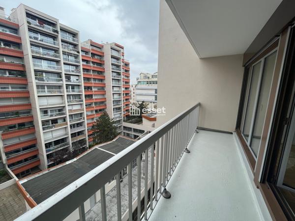 Location Studio 32 m² - Paris 75013