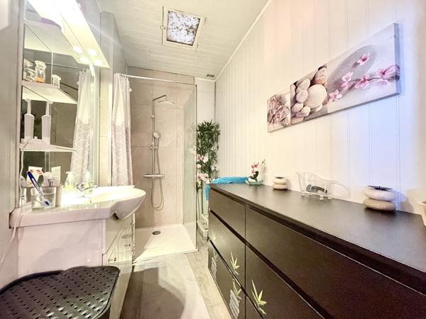 Vigneronne, grand garage, jardin et potentiel d’investissement