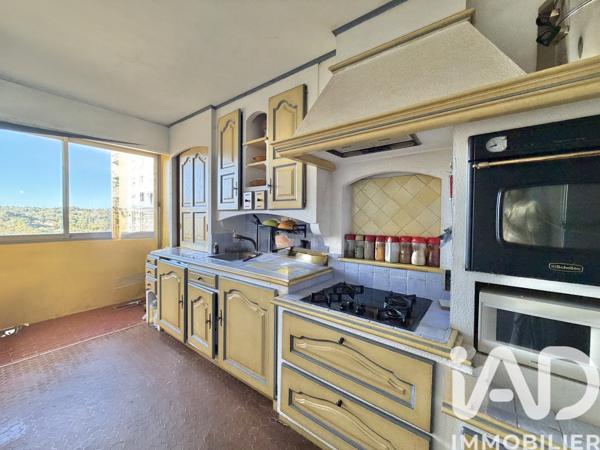 Appartement à vendre 5 pièces 94 m² Nîmes-Saint-Césaire