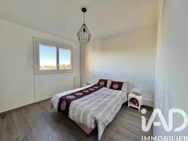 Appartement à vendre 5 pièces 94 m² Nîmes-Saint-Césaire
