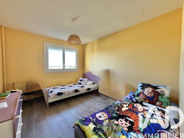 Appartement à vendre 5 pièces 94 m² Nîmes-Saint-Césaire