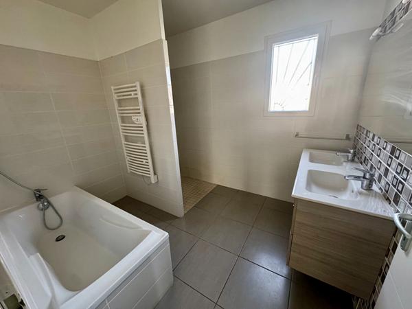 Maison Nimes 4 pièce(s) 83.89 m2