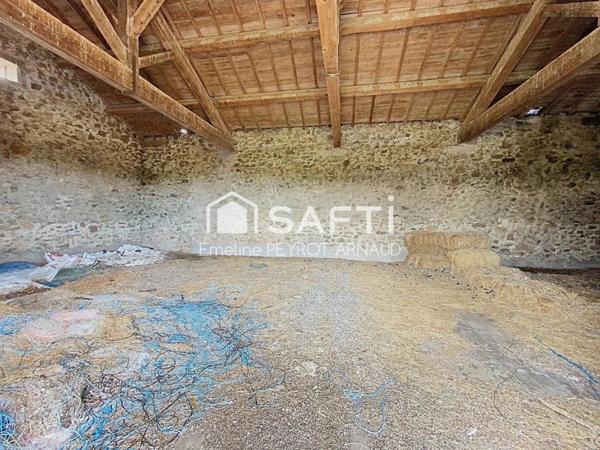 Corps de ferme exceptionnel avec 25 hectares