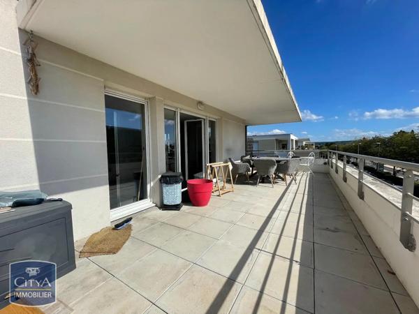 Appartement à louer 4 pièces 86.67m² Avignon (84140)
