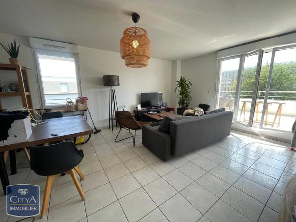Appartement à louer 4 pièces 86.67m² Avignon (84140)