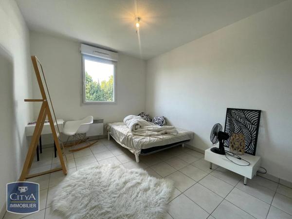 Appartement à louer 4 pièces 86.67m² Avignon (84140)