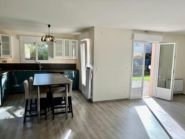 Maison habitable de suite proche des transports