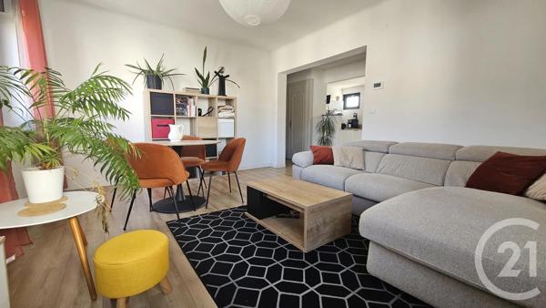 Appartement F5 à vendre  5 pièces - 80,60 m 2   LONGEVILLE LES METZ  - 57