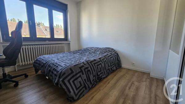 Appartement F5 à vendre  5 pièces - 80,60 m 2   LONGEVILLE LES METZ  - 57