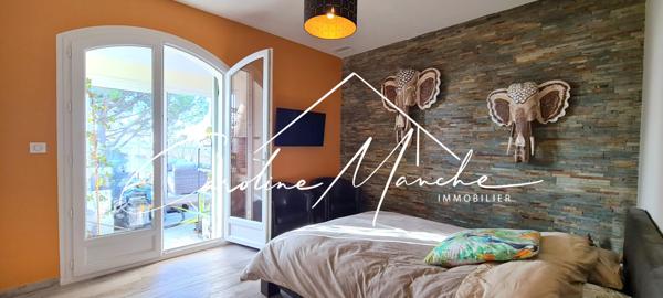 Maison de 250m² sur 2 niveaux - 5 chambres - garage - terrain de 1500m² piscinable