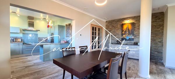 Maison de 250m² sur 2 niveaux - 5 chambres - garage - terrain de 1500m² piscinable