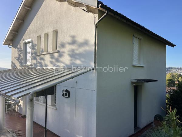 Maison traditionnelle de 193 m²