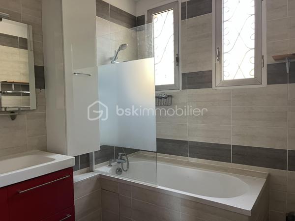 Maison traditionnelle de 193 m²