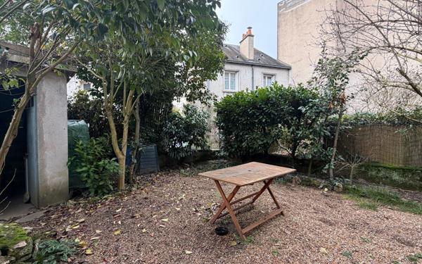 Appartement à louer    2 pièces • 67 m2 Tours