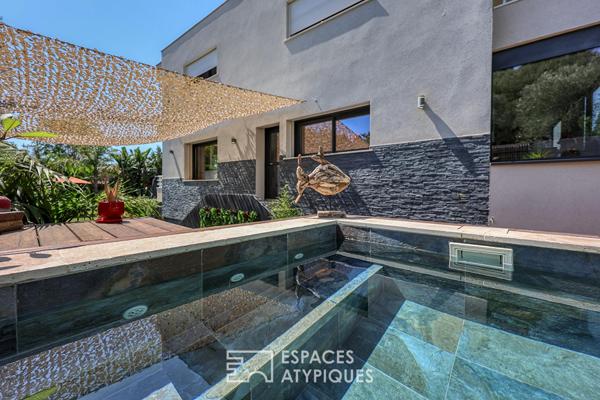 Duplex avec piscine entre plage et port