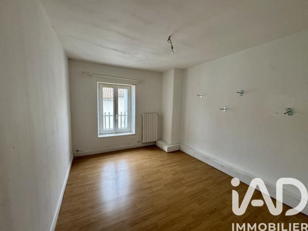 Maison à vendre 4 pièces 137 m² Parthenay