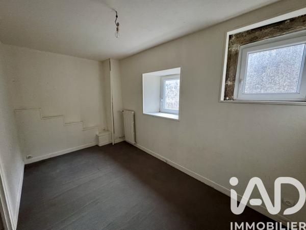 Maison à vendre 4 pièces 137 m² Parthenay