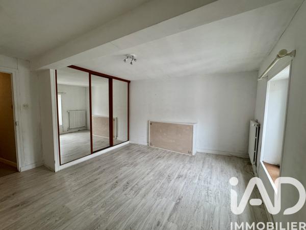 Maison à vendre 4 pièces 137 m² Parthenay