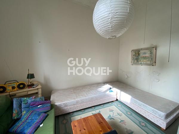 PROCHE PLACE MORNY - Appartement 3 pièces 57m2 - JARDIN.