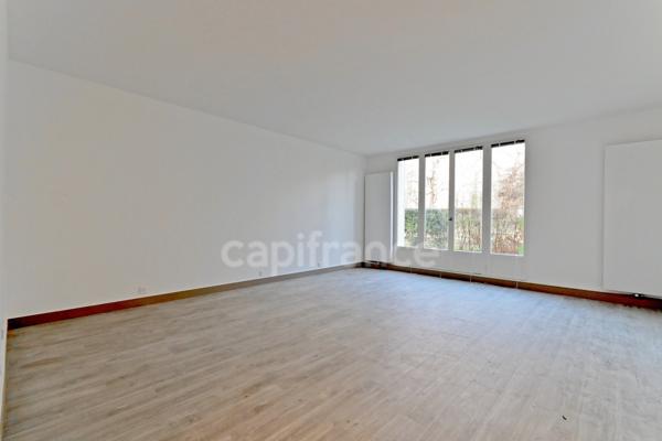 Dpt Yvelines (78), à vendre MAISONS LAFFITTE appartement T4 de 100 m²