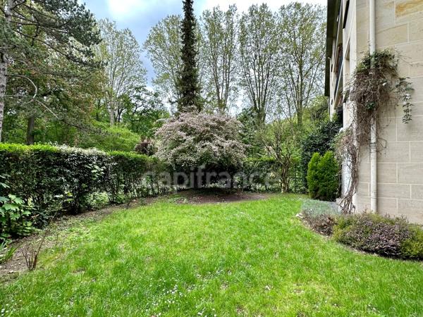 Dpt Yvelines (78), à vendre MAISONS LAFFITTE appartement T4 de 100 m²