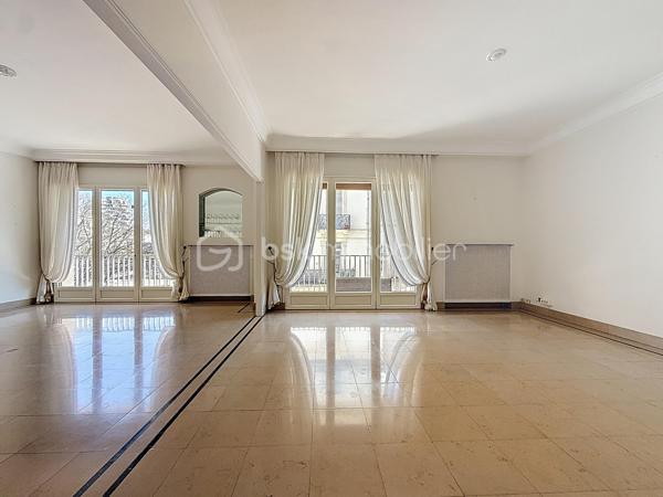 Appartement de 190 m²