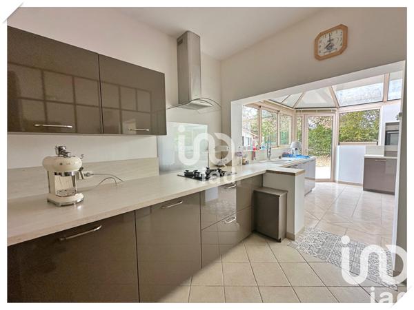 Maison à vendre 5 pièces 146 m² Ambarès-et-Lagrave