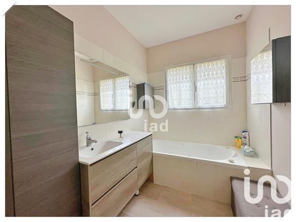 Maison à vendre 5 pièces 146 m² Ambarès-et-Lagrave