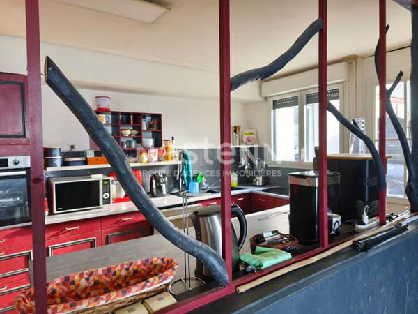 Maison de ville à vendre à Nueil les Aubiers - 6 pièces, 145 m², idéal investisseur