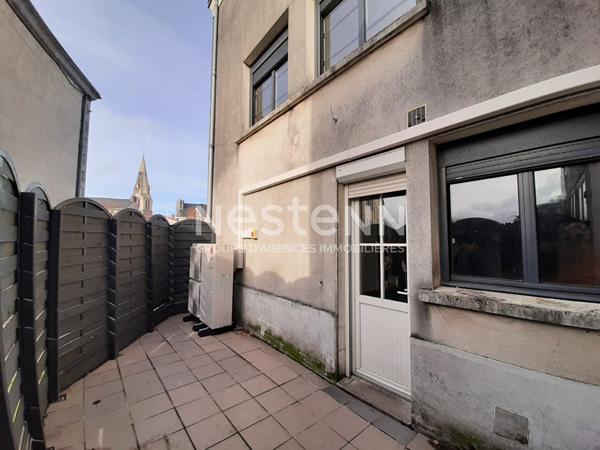Maison de ville à vendre à Nueil les Aubiers - 6 pièces, 145 m², idéal investisseur