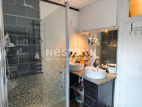 Maison de ville à vendre à Nueil les Aubiers - 6 pièces, 145 m², idéal investisseur