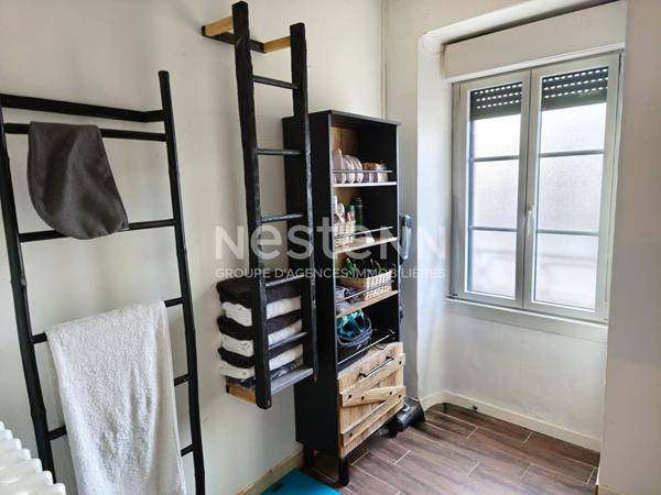 Maison de ville à vendre à Nueil les Aubiers - 6 pièces, 145 m², idéal investisseur