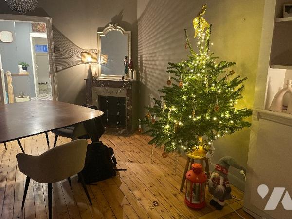 SOISSONS - Quartier LAMARTINE - Maison d'environ 117m² habitable avec terrasse et petit jardin.