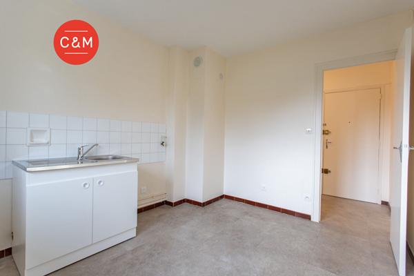 44400 REZE REZE 8 MAI - Appartement 2 pièces 46 m²