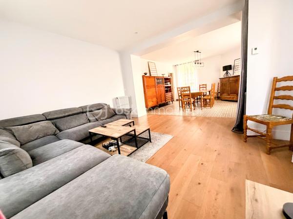 Maison de 289,10 m²