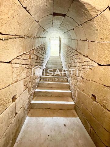 BELLE PROPRIETE - 6 CHAMBRES - NOMBREUSES DÉPENDANCES