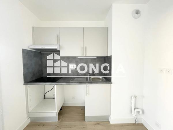 Location Appartement 3 pièces 63.3 m² - AVENUE DE LA LIBERATION Lormont 33310