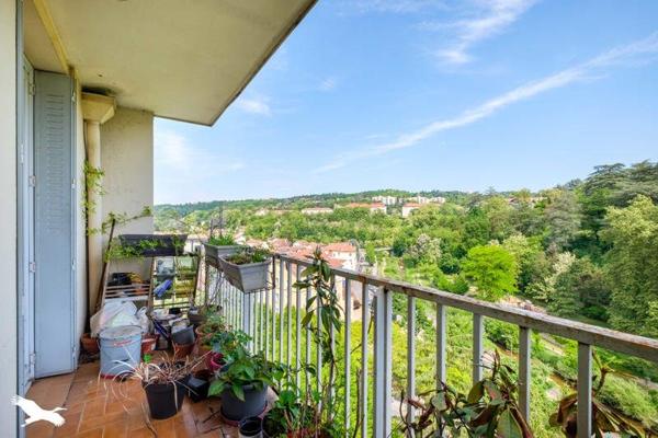 Appartement à vendre |  Oullins |  4 pièces | 78 m²
