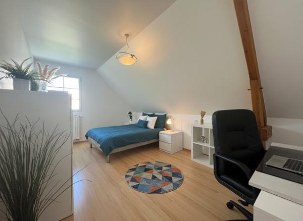 À vendre - Maison contemporaine, 6 pièces située à Saint-Cyr-sur-Loire (37540)