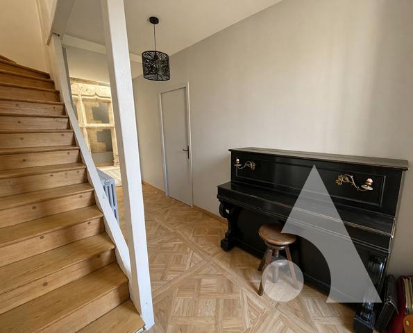 Maison 7 pièces 203.05 m2