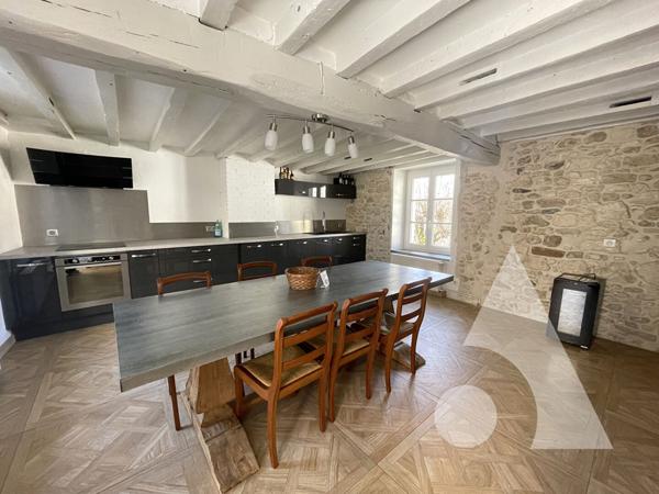 Maison 7 pièces 203.05 m2