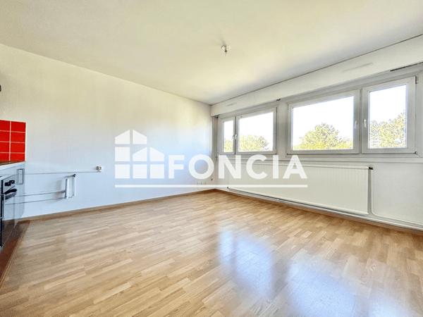 Location Studio 24.16 m² - 2-4-6 RUE DU MARECHAL JUIN Montigny Les Metz 57950