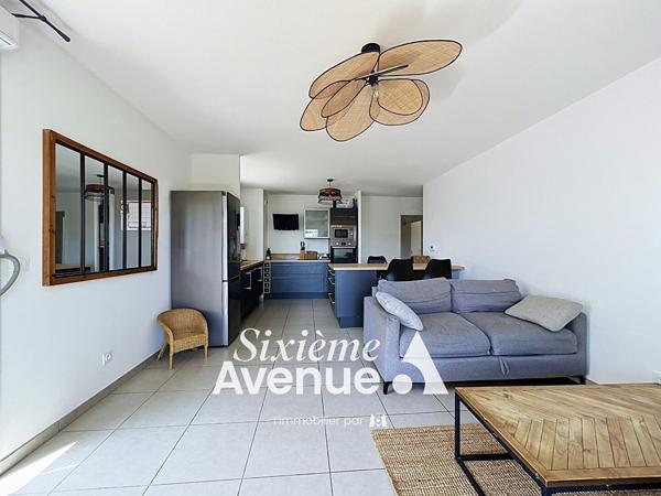 Appartement 4 pièces 77.12 m2