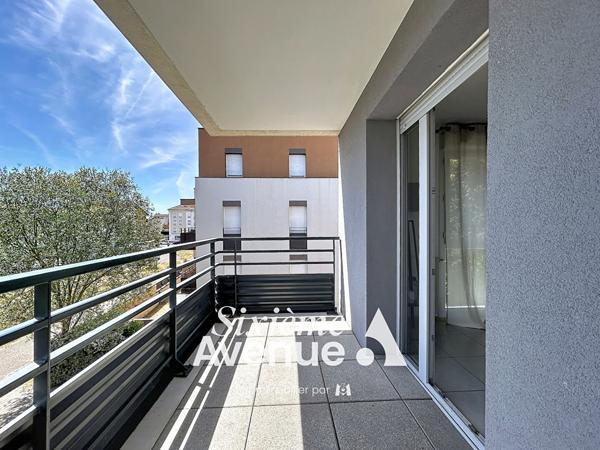 Appartement 4 pièces 77.12 m2