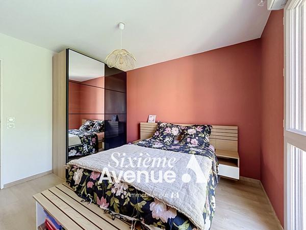 Appartement 4 pièces 77.12 m2